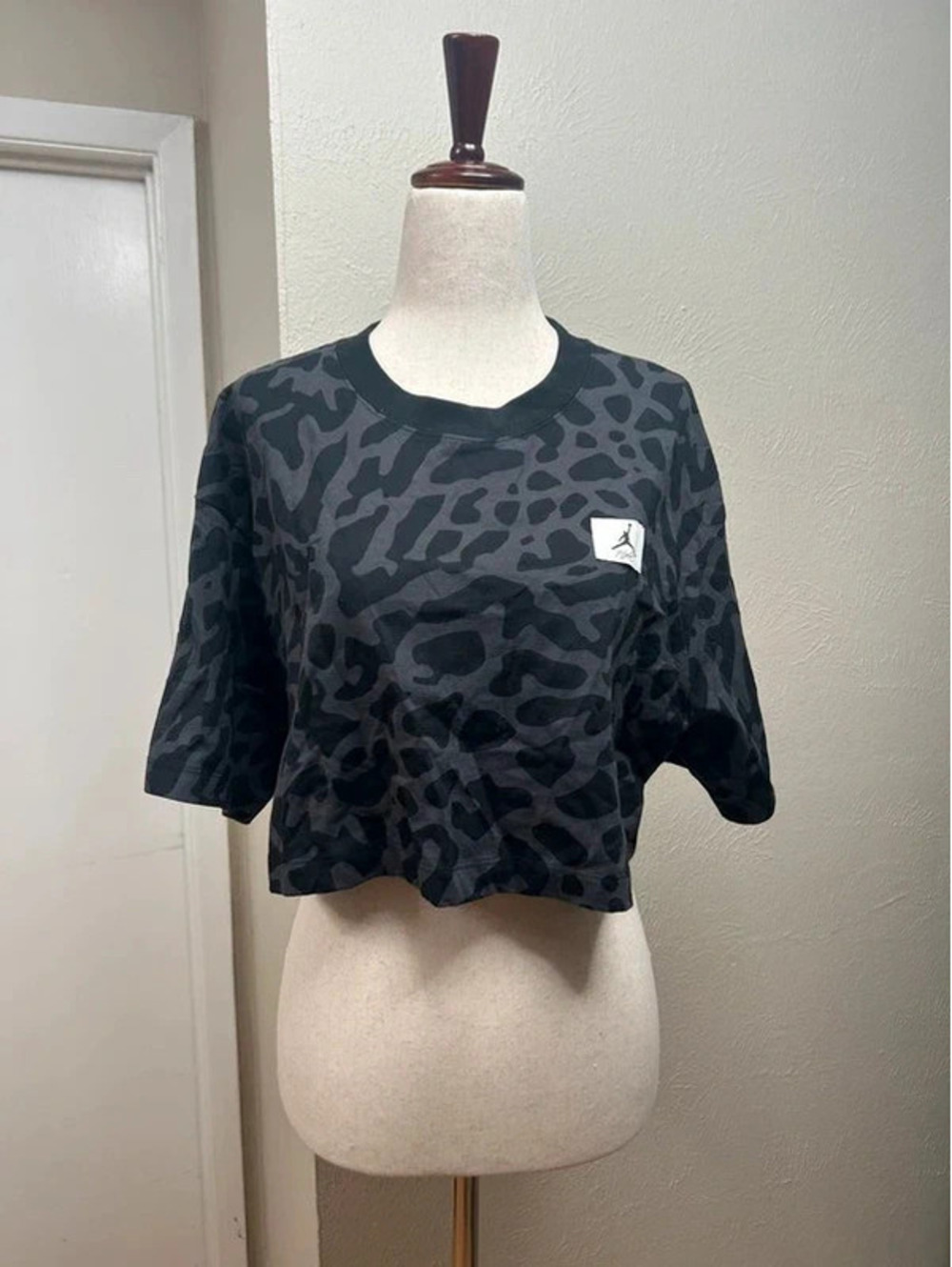 Women’s Jordan Crop Top